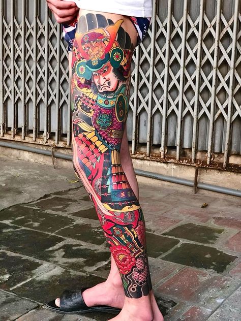 Full Tattoo Leg, Samurai Leg Tattoo, Full Leg Tattoo, Japanese Leg Tattoo, Tattoo Pierna, Traditional Japanese Tattoo Designs, Japanese Legs, Buddha Tattoo Design, Full Leg Tattoos