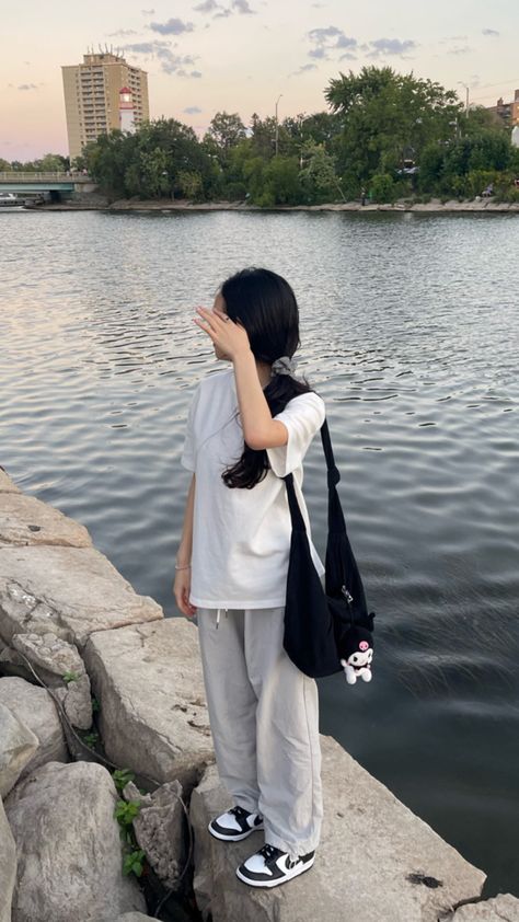 Comfy Korean Outfits, Tracy Sohn, Nature Outfits, Korean Summer Outfits, Foto Ideas Instagram, Causual Outfits, Tomboy Fashion, Closet Fashion, 가을 패션