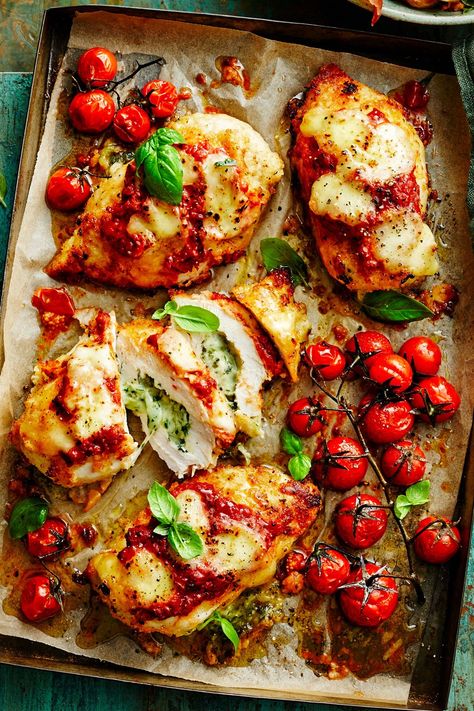 Chicken Parma, Chicken Parmigiana Recipe, Butterflied Chicken, Carb Loading, Chicken Tikka Masala Recipes, Chicken Schnitzel, Tikka Masala Recipe, Cheese Stuffed Chicken, Chicken Parmigiana