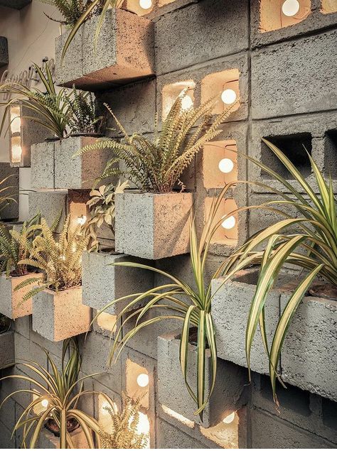 Wall Hanging Decorations, Breeze Block Wall, Creative Wall Design, Decoration Beton, Plants Wall, Brick Architecture, Small Balcony Ideas, Hanging Decorations, Balcony Ideas