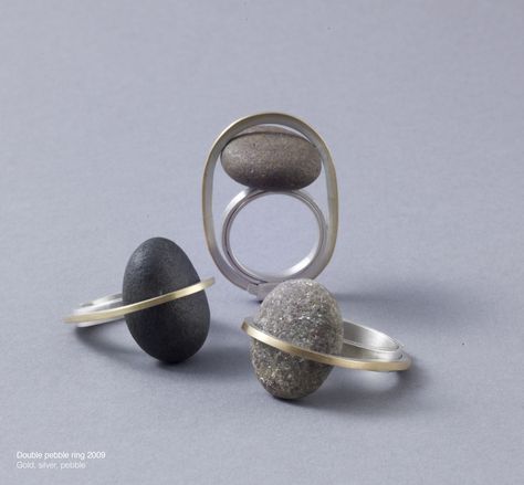 millie behrens Contemporary Rings, Pebble Ring, Rock Jewelry, Contemporary Jewellery, Bijoux Diy, Contemporary Jewelry, A Rock, Modern Jewelry, Accessories Jewelry