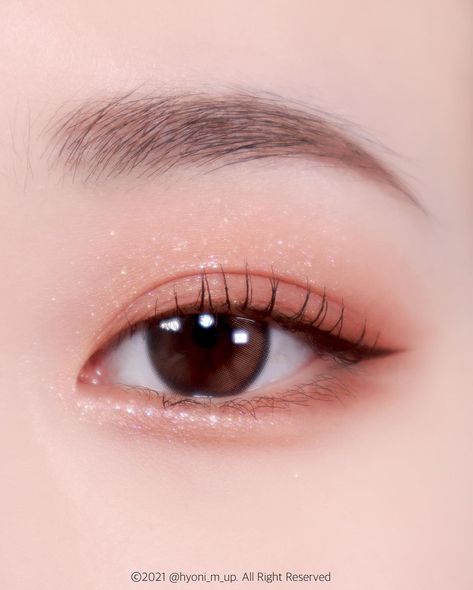 Kbeauty Korean Makeup, Pink Eye Makeup, Eye Makeup Styles, Cute Eye Makeup, Korean Eye Makeup, Ulzzang Makeup, Eye Makeup Pictures, Ethereal Makeup, Eye Makeup Designs