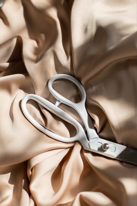 Sewing Aesthetic, Sewing Photography, Avocado Dyeing, Fabric Photography, Clothing Photography, Silk Hair, Sewing Blogs, Sewing Studio, Beige Aesthetic