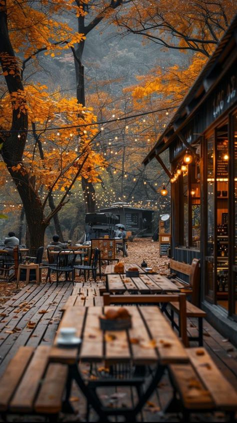 Forest Cafe, Coffee Shop Aesthetic, Autumn Halloween, The Eclipse, Best Pics, Autumn Scenery, Autumn Vibes, Pretty Wallpapers Backgrounds, Alam Yang Indah