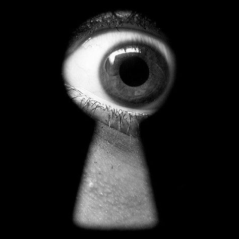 Eye Through Keyhole, Eye In Keyhole, Locked Art, Keyhole Art, Curiosity Art, Negative Space Photography, H D Carlton, Lock Art, Macro Fotografia