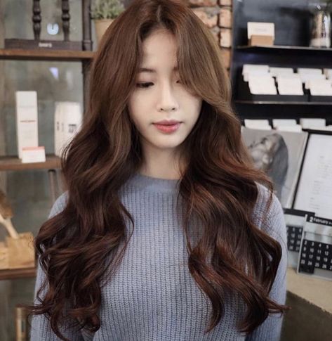 Korean Curls Loose Waves, Korean Curled Hair, Big Waves Medium Hair, Big Waves For Long Hair, Big Loose Curls For Long Hair, Big Waves Hairstyle, Wedding Hairstyles Loose Curls, Big Bouncy Curls Long Hair, Big Curls For Medium Hair