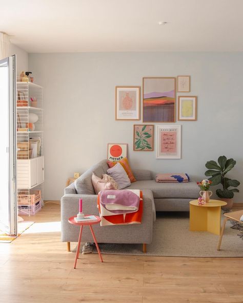 Colorful Minimalist Home, Scandi Living Room, Colour Interior, Pastel Living Room, Austin Apartment, Colorful Minimalist, Apartment Vibes, 2024 Kitchen, Colorful Apartment