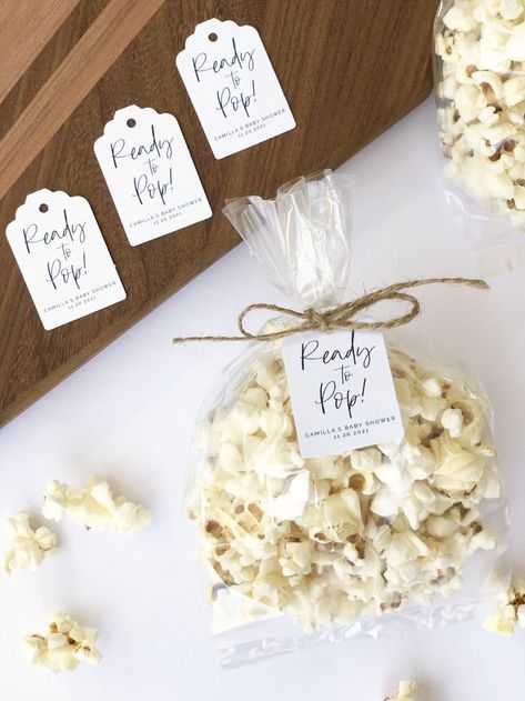 A simple yet beautiful way to thank guests at your baby shower! These "Ready to Pop" tags are the perfect addition to your popcorn favors for your bridal shower guests! Name Tag Wedding, Baby Shower Popcorn, Baby Shower Favours For Guests, Bridal Shower Tags, Pop Baby Showers, Tag Name, Baby Shower Tags, Baby Favors, Cadeau Baby Shower