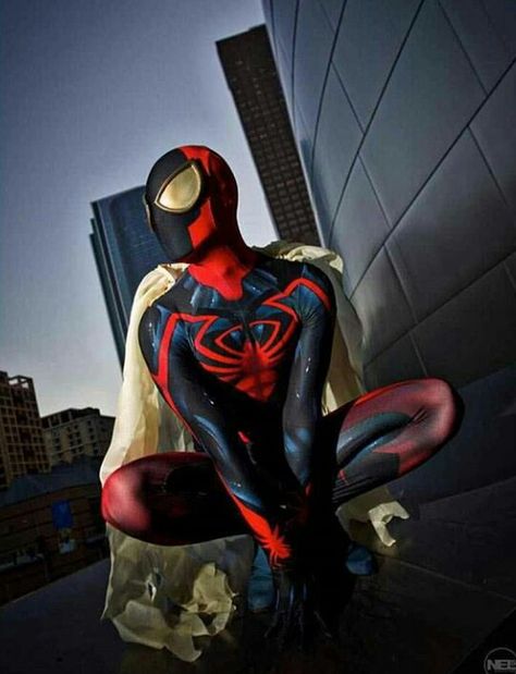 Spider-Man cosplay Miles Morales Venom, Venom Cosplay, Spider Man Unlimited, Cool Cosplay, Booster Gold, Anime Superhero, Lucca Comics, Spiderman Cosplay, Miles Morales Spiderman