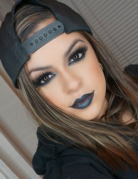 Dark makeup with blonde hair Rock Chick Makeup, Biker Chick Makeup, Rocker Chic Makeup, Rock And Roll Makeup, Rock Star Makeup, Rocker Makeup, Queen Of Hearts Makeup, Rock Makeup, Concert Makeup