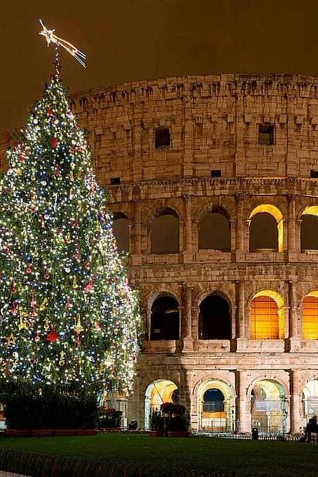 Christmas in Rome Italy Florence Winter, Rome In December, Christmas In Rome, Rome Winter, Rome Photography, Seafood Feast, Italy Winter, Ruidoso New Mexico, Christmas In Italy