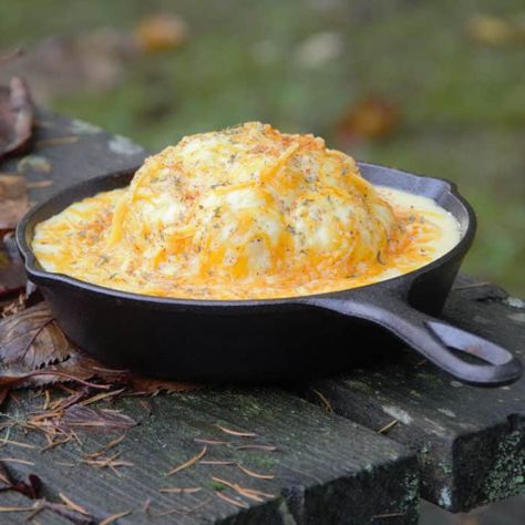 Cauliflower Cheese | Bush Cooking Smoker Mac And Cheese, Smoked Mac N Cheese, Smoked Cauliflower, Cheese Cauliflower, Smoked Mac And Cheese, Smoked Cheese, Cauliflower Cheese, Smoker Recipes, Pepper Jack Cheese