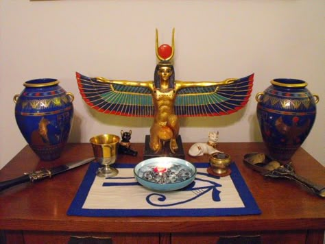 ISIS Altar Egyptian Altar, Wiccan Gods And Goddesses, Wiccan Deities, Magick Altar, Wiccan Books, Sacred Space Altar, Ceremonial Magick, Wiccan Rituals, Kemetic Spirituality