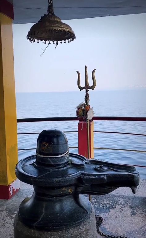 Lord Mahadev, God Artwork, Pictures Of Shiva, Snap Streak Ideas Easy, Lord Shiva Statue, Lord Shiva Hd Wallpaper, Peace Illustration, Shiva Wallpaper, Photos Of Lord Shiva