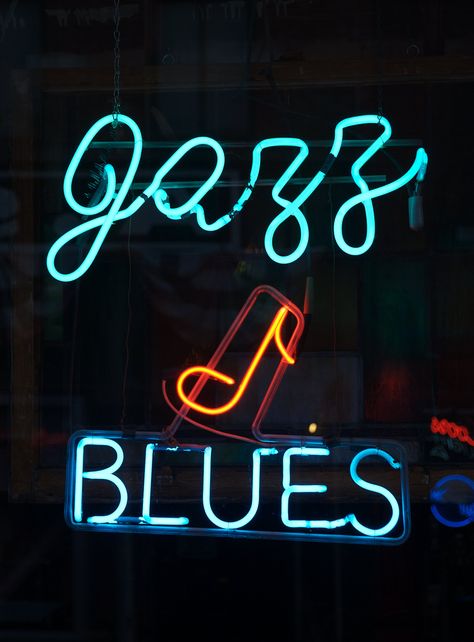 Jazz Aesthetic, Jazz Lounge, Cheap Date Ideas, Jazz Cafe, Jazz Bar, Beale Street, Jazz Art, Music Pictures, Jazz Club