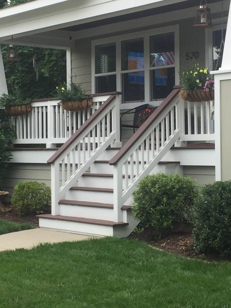 Front House Railing Ideas, Stair Railing Exterior, Front Porch Black Railing White Houses, Front Porch With White Railing, Front Porch Stair Railing Ideas, Small Front Porch With Railing, Porch Staircase Design, Front Porch With Stairs Ideas, Front Porch Steps Ideas Entrance Farmhouse