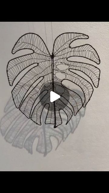 AtRndm on Instagram: "Wire Monstera leaf
.
.
.
.
.
#wireobject #wireartworks #wirelace #wirecreation #wireartwork #wirewrapping #wireart #fildefer #wireweaving #monsteramonday #monsteradeliciosa #monsterart #monsteraleaf #monsteralovers #monsterafanclub #monsteralove" Monstera Deliciosa, Wire Weaving, Monster Art, Monstera Leaf, Wire Art, Wire Wrapping, On Instagram, Instagram