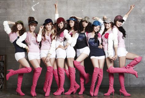 ... Snsd Oh, Kim Hyoyeon, Yoona Snsd, Girls' Generation, Pink Boots, Korean Star, Group Photo, 1 Girl, Girl Bands