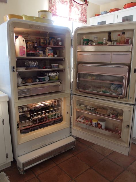 1956 Frigidaire Imperial Cold-Pantry 1950 Fridge, 1950s Fridge, 1950s Refrigerator, Cold Pantry, Antique Appliances, 1950 Kitchen, Retro Kitchen Appliances, Vintage Kitchen Appliances, Vintage Fridge