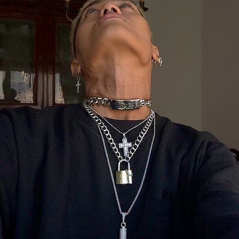 Ireneo Jackson on Instagram: “Choke me till i cum, i mean till i die. 💦 @dior” Diamond Chains For Men, Soft Egirl, Black Diamond Chain, Diamond Chain Necklace, Grunge Jewelry, Trendy Baby Clothes, Tumblr Aesthetic, E Boy, E Girl