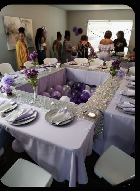 Plum Color Bridal Shower Ideas, All Pink Birthday Party Centerpieces, Red And Purple Bridal Shower Ideas, Purple Themed Table Settings, Purple And White Party Decorations Table Centerpieces, Dark Purple Bridal Shower Ideas, Purple And Silver Dinner Party Decor, Shades Of Purple Decorations, Pink And Purple Brunch Decor