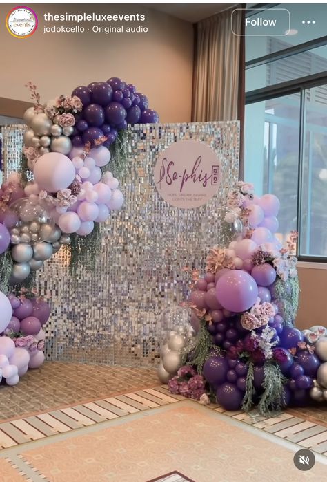 Purple And Gray Party, Purple Silver Decorations Party Ideas, Purple And Silver Prom Decorations, Lilac Balloon Garland, Purple Birthday Decorations, Lavender Balloons, Lavender Birthday, Lilac Balloons, Leaf Decor Wedding