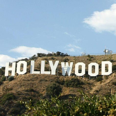 One Day Tour of Los Angeles and Hollywood.  #losangeles #losangelesdrivingtour #hollywood #wanderlust Hollywood Aesthetic, Career Vision Board, Hollywood Sign, Dream Career, Actrices Hollywood, Breathtaking Beauty, Future Lifestyle, Taylor Swift Songs, Future Life