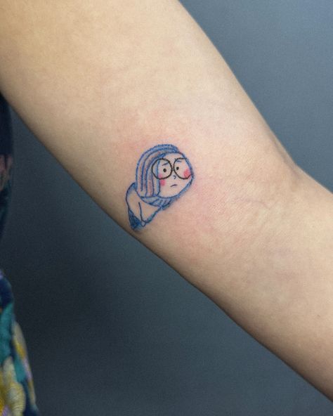 Inside out (sadness) @julieanneella Inside Out 2 Tattoo, Inside Out Tattoo Ideas, Bingbong Insideout Tattoo, Inside Out Tattoo Disney, Inside Out Tattoo, Easy Inside Out Drawings, Anger From Inside Out Drawing, July 11, Tattoo Inspo