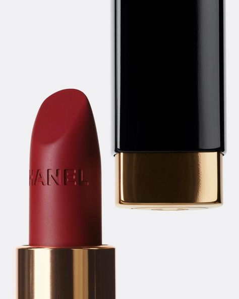 Chanel Makeup Looks, Chanel Mascara, Chanel Lipstick, Long Lasting Eyeliner, Liquid Lip Color, Colourpop Cosmetics, Matte Lip Color, Chanel Beauty, Chanel Makeup