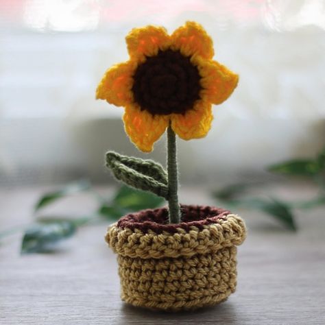 ✨Just a happy little potted Sunflower 🌻 ✨ #crochet #flowers #sunflower #sun #summer #métis #metisartist #artist #indigenousartist #handmade #shopindigenous #shoplocal #smallartist Potted Sunflowers, Sunflower Crochet, Shop Local, Crochet Flowers, Sunflower, Sun, Crochet, Flowers, Quick Saves