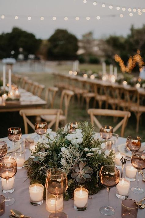 Wedding Reception Inspiration Succulent Wedding Table, Ultimate Wedding Planning Checklist, Round Wedding Tables, Wedding Candles Table, Vintage Wedding Table, Rustic Wedding Decorations, Wedding Table Designs, Boda Diy, Elegant Wedding Reception