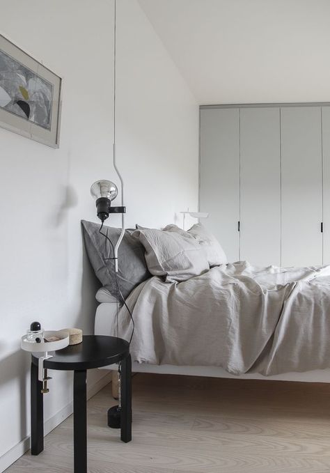 f r i d a y & fresh linen Beige Paint Colors, Minimal Interior Design, Grey Linen Bedding, Bed Linen Design, Bedding Sets Online, Grey Flooring, Bed Linens Luxury, Minimalism Interior, Cool Beds