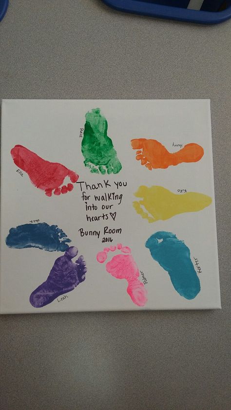 Arts And Crafts Infants, Family And Friends Crafts For Infants, Infant Easy Crafts, Infant Friendship Crafts, Thankful Crafts For Infants, Craft For Infants Daycare, Infant Group Art Projects, Footprint Thank You Cards, June Infant Crafts