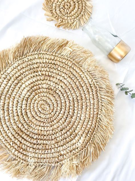 Seagrass Placemats, Studio Background Ideas, Boho Placemats, Grass Placemats, Natural Placemats, Straw Placemats, Baby Photography Backdrop, Room Decoration Bedroom, Home Dining Room