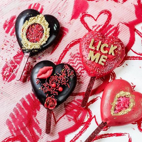 Red Cakesicles, Heart Cakesicles, Oreo Cake Pops, Fancy Sprinkles, Heart Throb, Bakery Ideas, A Thing Of Beauty, Red Room, Red Rooms