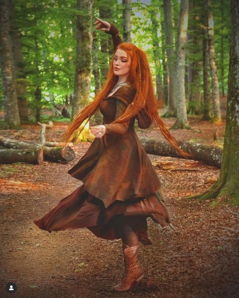 Character Photoshoot Ideas, Twirling Pose, Autumn Fae, Character Photoshoot, Art Pose Ref, Fantasy Poses, Shade Of Blonde, Irl References, Woodland Elf