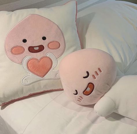 Apeach Kakao, Peach Aesthetic, Soft Pink Theme, Kawaii Plushies, Korean Aesthetic, Kawaii Room, Cute Stuffed Animals, Aesthetic Colors, Kawaii Wallpaper