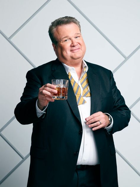 Cameron Tucker | Modern Family Wiki | Fandom Cam Modern Family, Cameron Tucker, Eric Stonestreet, Ed O Neill, Julie Bowen, Black Dude, Family Brand, Family Images, Comedy Series