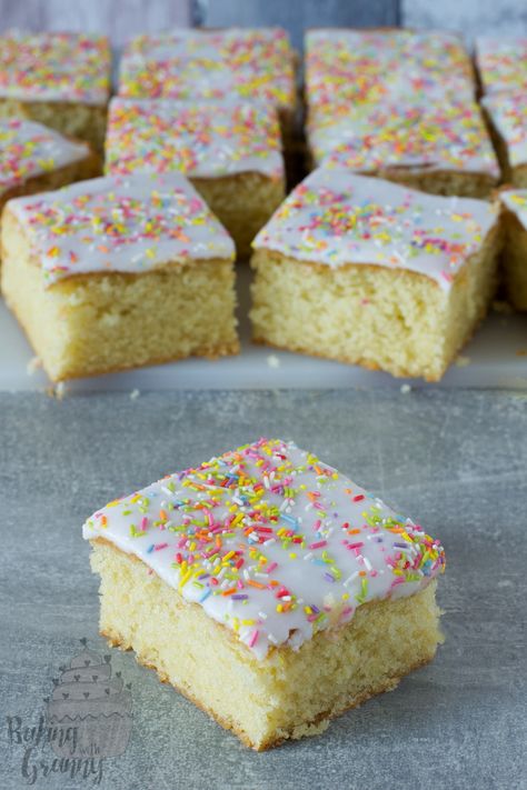 School Cake - Baking with Granny Old Fashioned School, Victoria Sponge Recipe, Rock Buns, School Dinners, School Cake, Lemon Drizzle Cake, Scottish Recipes, Drizzle Cake, Retro School