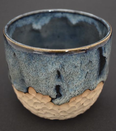 Cracked Glaze Ceramics, Porcelain Glaze Ideas, Oxide Glaze Pottery, Texture Autumn Glaze, Glazed Ceramic Bowls, Ceramic Glazes Ideas, Pottery Bowl Glaze Ideas, Glazing Ideas For Pottery, Ceramic Glazing Ideas