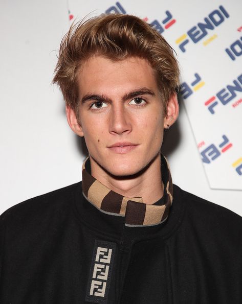 Presley Walker Gerber, Presley Walker, Presley Gerber, Family Series, Husband Material, Random People, Foster Family, Let's Get Married, Kaia Gerber