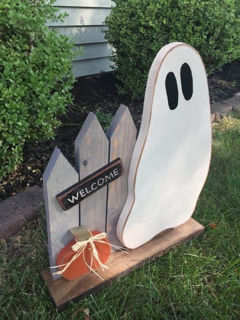 Porch Decor Halloween, Wood Halloween Decorations, Pallet Halloween, Primitive Halloween Decor, Fall Wood Crafts, Fall Porch Decor, Halloween Ghost Decorations, Halloween Wood Crafts, Ghost Decoration