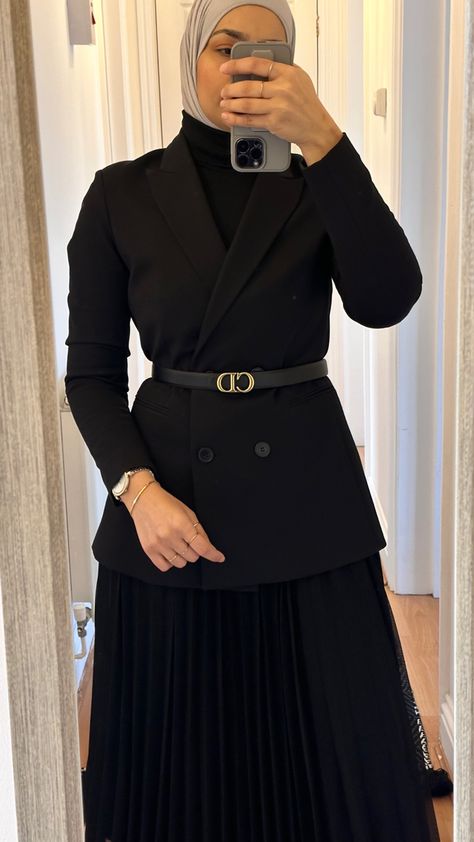 Classy Outfits For Hijab Women, Blazer With Skirt Outfits Hijab, Blazer With Dress Hijab, Classy Dress Hijab, Modest Formal Outfits For Women, Blazer Hijabi Outfits, Hijab Professional Outfits, Annual Dinner Outfit Hijab, Blazer And Skirt Outfits Hijab