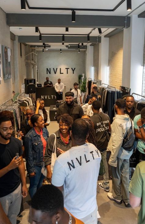 N V L T Y rented FoundPop furniture for their debut solo pop-up, curated by Bayy Agency Pop Up Store Aesthetic, Temporary Store, Popup Store, White Laminate, Pop Up Event, Led Furniture, Shop Furniture, Pop Ups, Hanging Rail