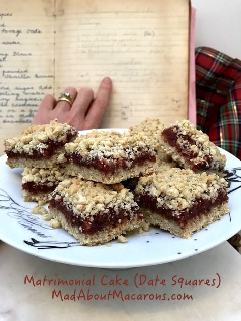 matrimonial cake or oaty date squares recipe from Granny's selection of Scottish recipes  #oats #oatmeal #oatmealrecipes #dates #scottish #matrimoniale Matrimonial Cake Date Squares, Matrimonial Cake, Date Squares Recipe, Date Recipe, Shortbread Crumble, Date Squares, Date Cake, Pie Cheesecake, Cheesecake Dip