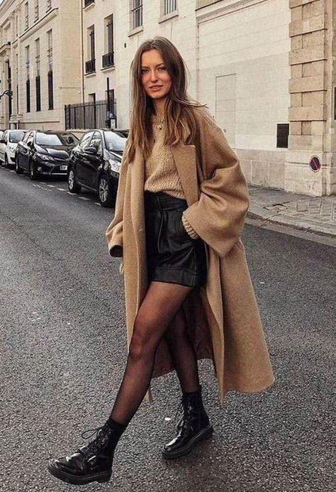 Street style fashion / Fashion week / #fashionweek #fashion #womensfashion #streetstyle #ootd #style  / Pinterest: @fromluxewithlove Mode Prints, Camel Coat, Mode Inspo, Looks Chic, Fashion Week Street Style, Autumn Outfit, 가을 패션, Fall Fashion Outfits, Outfits Casual