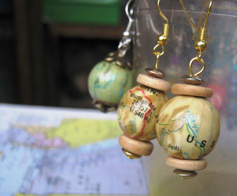 USSR Map Earring | by Accents & Petals Map Earrings, Jewels Diy, Colorado Map, Map Crafts, Asia Map, Bead Tips, Map Globe, Fabric Earrings, Fiber Jewelry