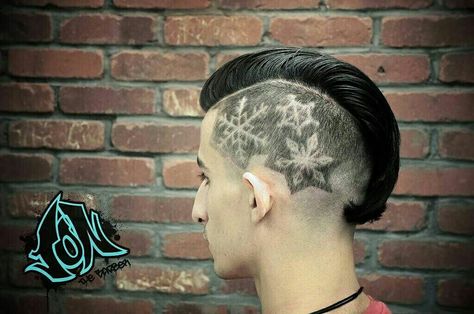 Snowflake hair design. Snowflake Undercut Designs, Snowflake Hair Design, Christmas Shaved Hair Design, Christmas Undercut Designs, Christmas Undercut, Snowflake Undercut, Mohawk Designs, Side Shave Design, Undercut Ideas