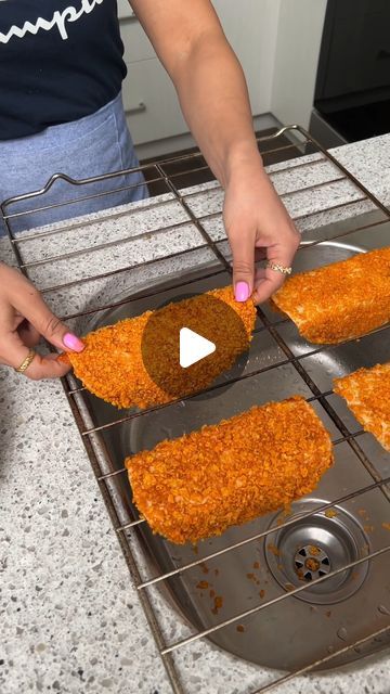 The Shaba Kitchen on Instagram: "I'm never making tacos another way 😍" Dorito Taco Shell Recipe, Doritos Tacos, The Shaba Kitchen, Dorito Taco, Making Tacos, Doritos Taco, Taco Shell, Salsa Yogurt, Tortilla Wrap