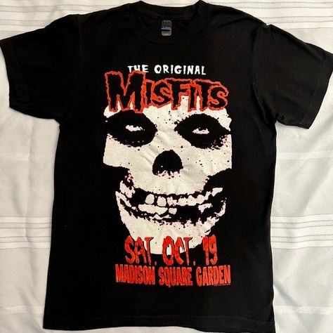 The Original Misfits Concert T Shirt Madison Square Garden Oct 19th Size Small Misfits Clothes, Misfits Shirt, Metal Band Shirts, Metal T Shirts, Concert T Shirt, Square Garden, Madison Square Garden, Madison Square, Concert Tshirts